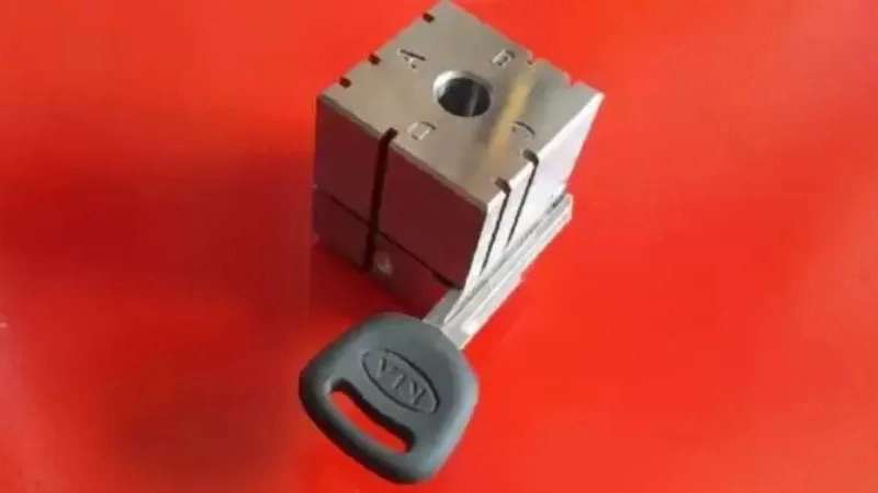 Tahran anahtarlama makinesi